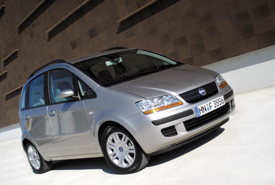  Fiat Idea (350) 2003 года  (фото 11 из 95)